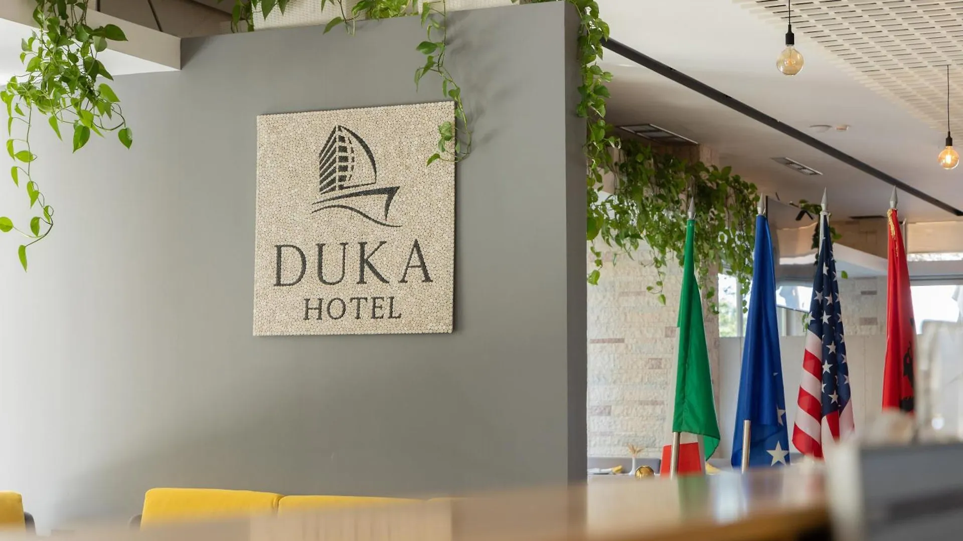 Duka Hotel Vlore 4*,